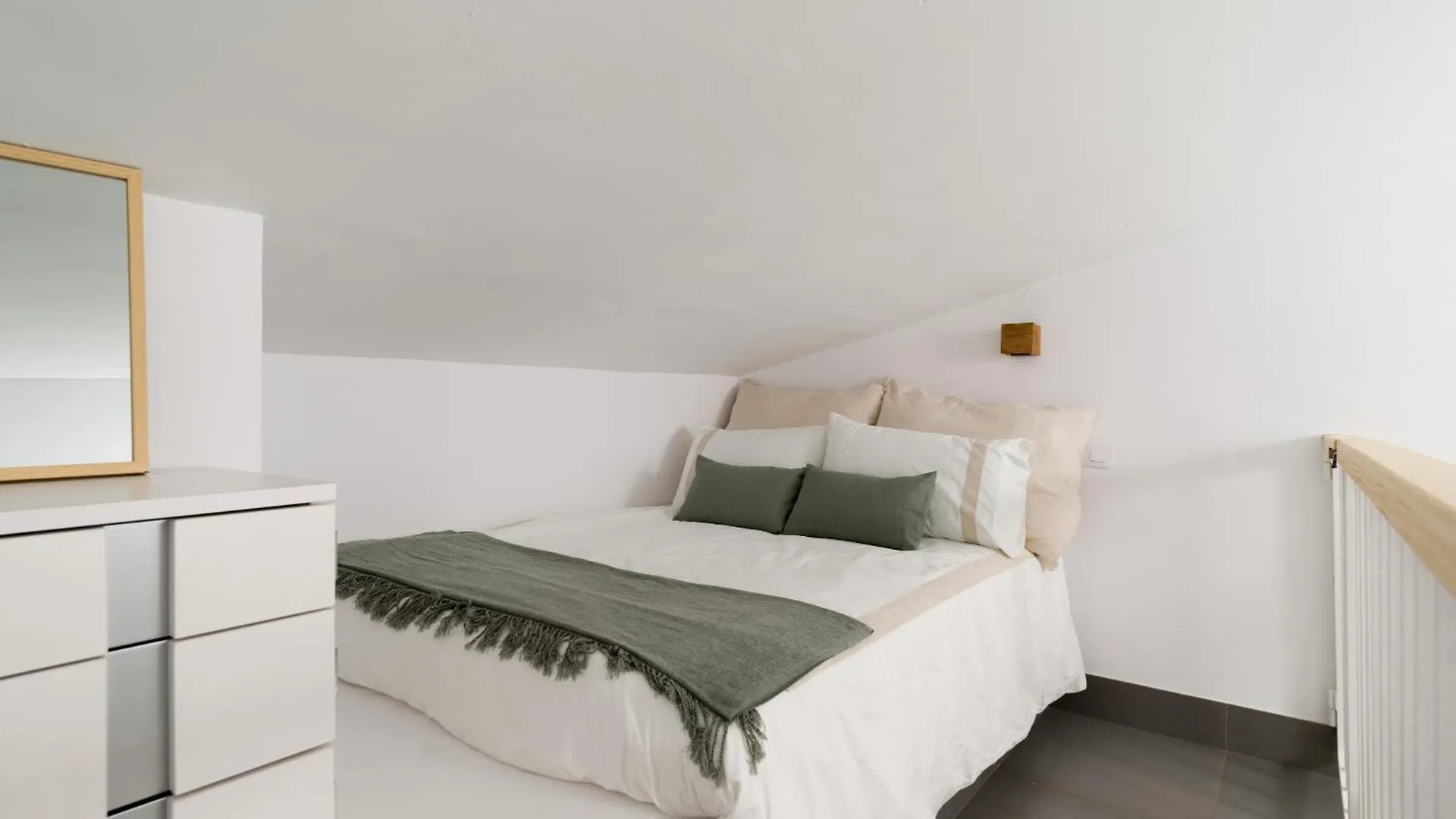 Holiday home Amazing 3 Bedroom Next To The Beach San Bartolome de Tirajana