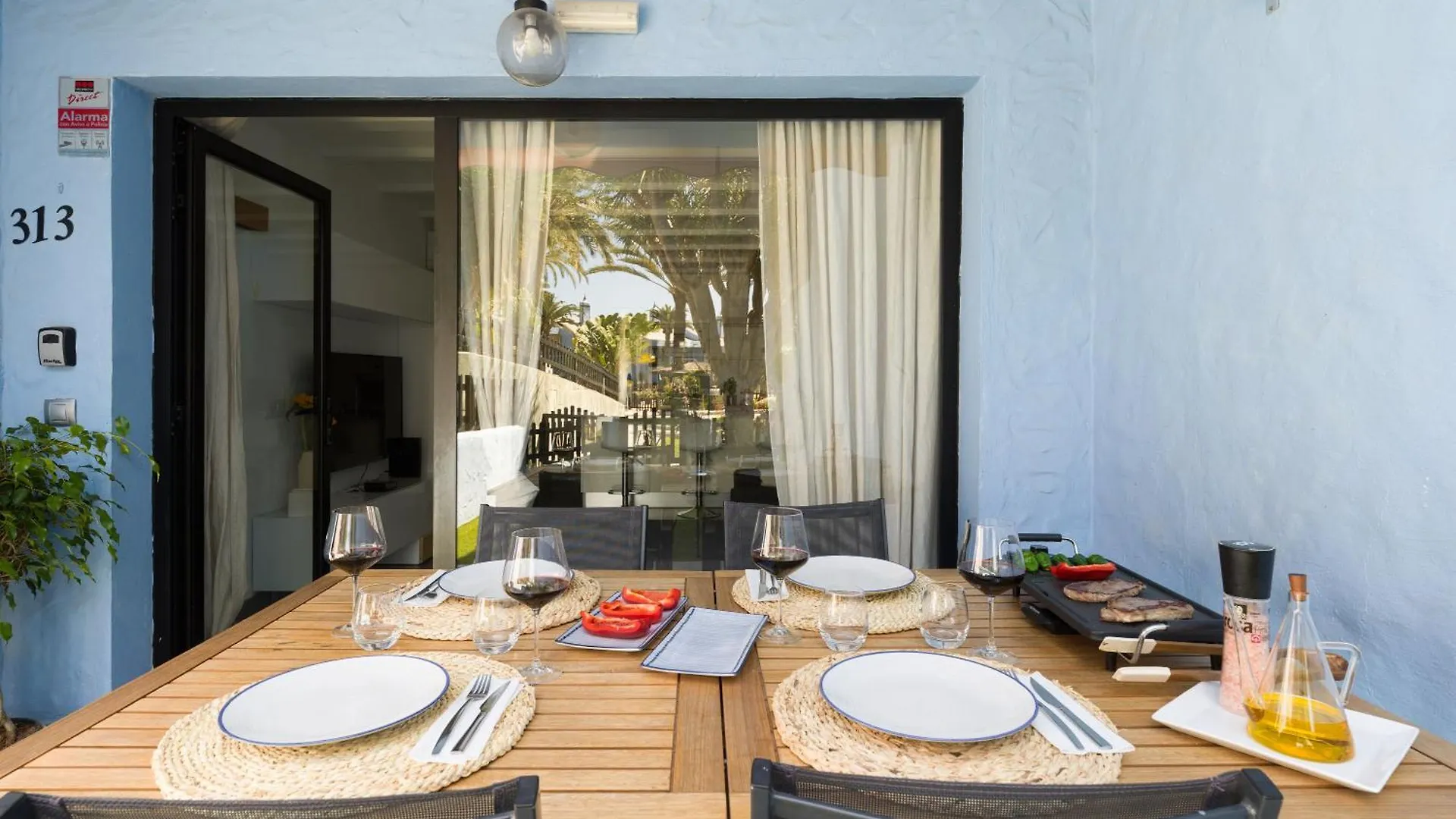 Amazing 3 Bedroom Next To The Beach San Bartolome de Tirajana  0*, San Bartolome de Tirajana (Gran Canaria)