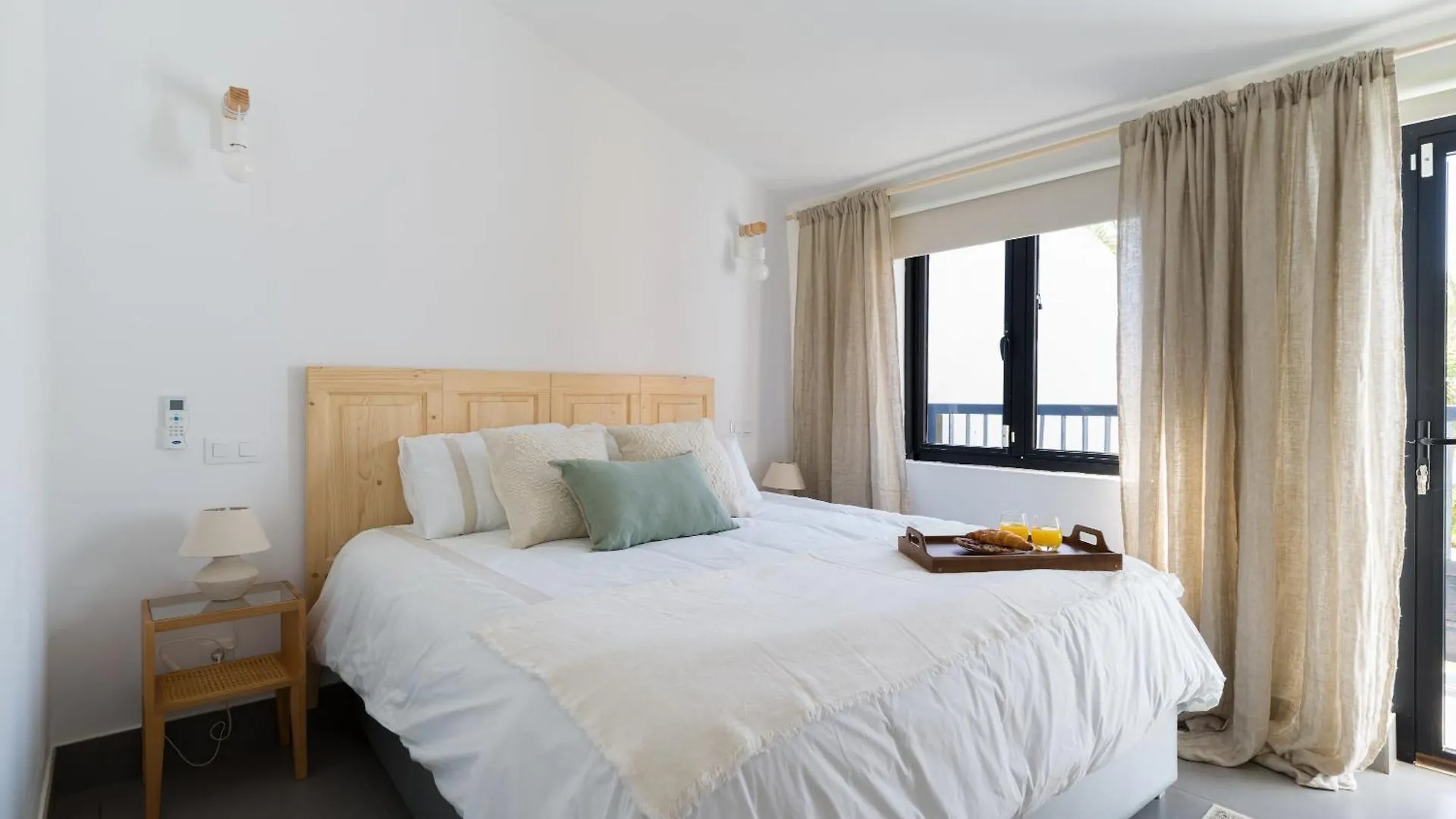 Holiday home Amazing 3 Bedroom Next To The Beach San Bartolome de Tirajana